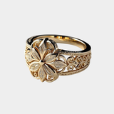 Daniela - Gold Ring